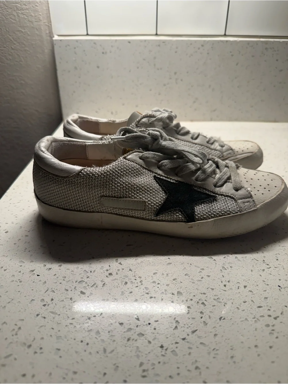 Golden Goose Women's Super-Star in leather with black star - Picture 1 of 7